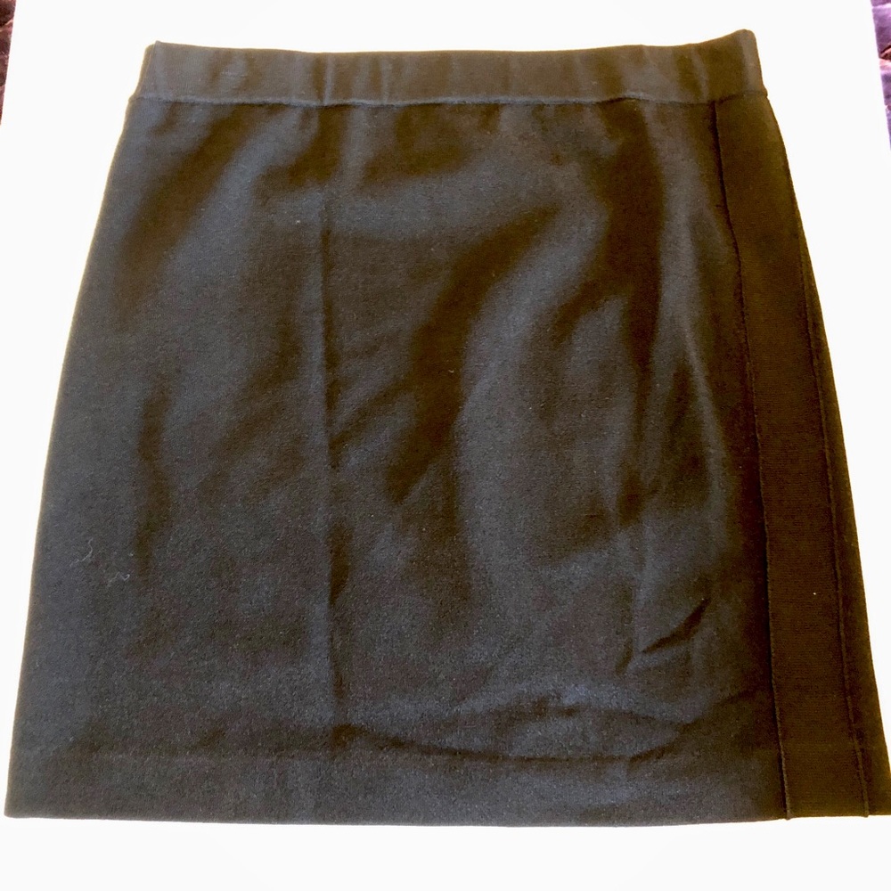 Vince Black Mini Skirt with Side Panel Detail Sz M
